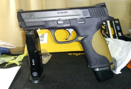 Se vende estas piezas para S&W MP9.
Las compre nuevas originales y no se han usado.
El lote va todo 110