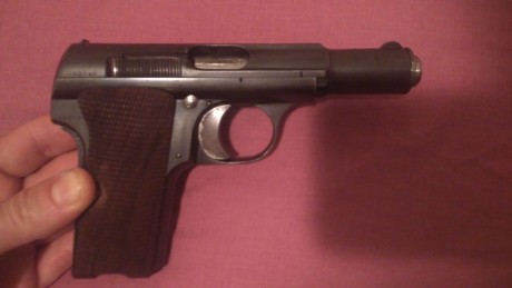 Por abandono del tiro un amigo del club pone ala venta  sus armas una pistola star de 9 mm  en perfectas 00