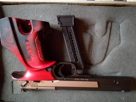 HOLA, VENDO HAMMERLIX ESSE SPORT LONG CON CONTRAPESO, PRÁCTICAMENTE NUEVA SIN USO POR DEJAR AFICIÓN. INTERESANDO 01