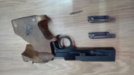 Hola a todos:
Un amigo me ha pedido que le anuncie un par de pistolas que quiere vender. Se trata de:
FAS 11