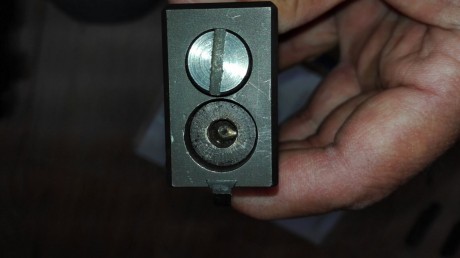 Hola a todos:
Un amigo me ha pedido que le anuncie un par de pistolas que quiere vender. Se trata de:
FAS 20