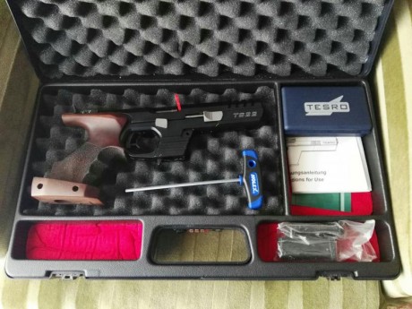Vendo esta magnifica pistola Marca Tesro, con muy poco uso, es el ultimo modelo. Serie 3. Del calibre 02