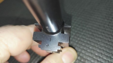 Un amigo me pide que la ponga a la venta lastima de no tener € pide por ella 1350 funda orijinal todas 21