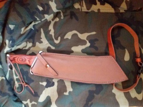 Pongo a la venta este bichin, Cuchillo Hibben IV Combat, impresionante, sin apenas uso, sólo probarlo 11