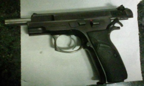 Cambio pistola cz 85 ideal ipsc con dos cargadores por escopeta de caza o tiro 11