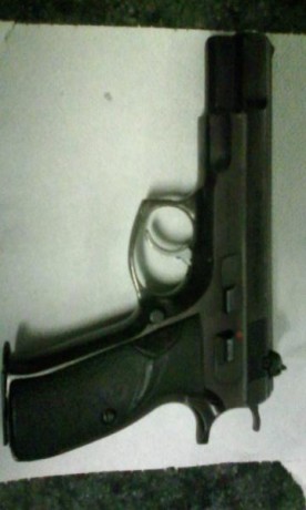 Cambio pistola cz 85 ideal ipsc con dos cargadores por escopeta de caza o tiro 10