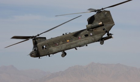 Pues eso, en este hilo pretendo deleitaros como amantes de los aviones de combate que sois muchos, con 12