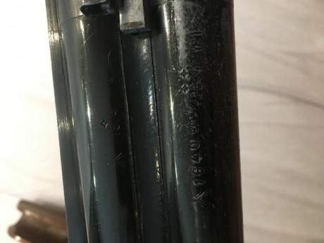 Vendo escopeta de la marca Lanber calibre 12 con cañones superpuestos de 75cm de largo, cañones ventilados 20