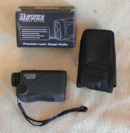 Saludos al foro.

Pongo en venta un medidor laser Hawke Range Finder RF600.
Lectura en metros y yardas. 00