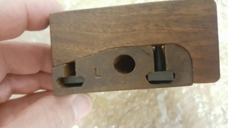 Vendo Cacha Match Guns  ,se puede utilizar en todas las armas de esta marca,talla L
Precio 50 euros 00