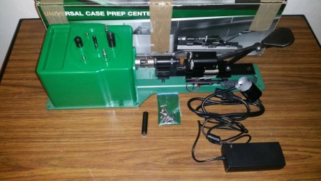  VENDO RCBS UNIVERSAL CASE PREP CENTER COMPLETAMENTE NUEVO     
sin usar nunca funciona perfectamente...viene 00