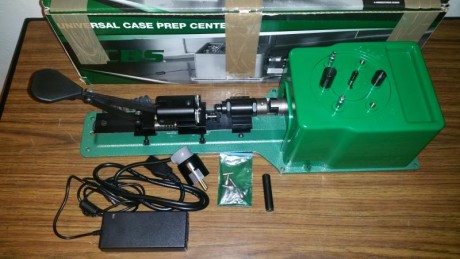 VENDO RCBS UNIVERSAL CASE PREP CENTER COMPLETAMENTE NUEVO     
sin usar nunca funciona perfectamente...viene 11