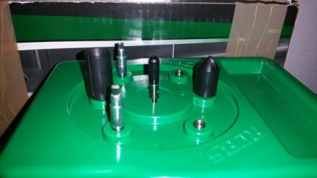  VENDO RCBS UNIVERSAL CASE PREP CENTER COMPLETAMENTE NUEVO     
sin usar nunca funciona perfectamente...viene 20