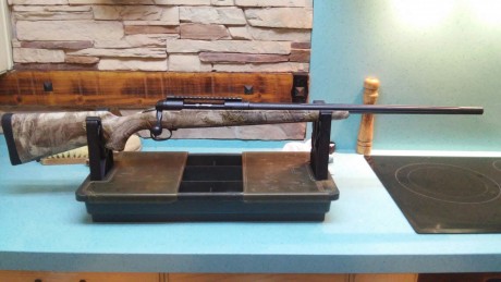 Vendo rifle para recechos con cañon varmint flotado y fluted.....marca Savage....modelo predator max 1...calibre 02