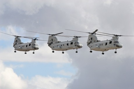 Pues eso, en este hilo pretendo deleitaros como amantes de los aviones de combate que sois muchos, con 92