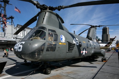 Pues eso, en este hilo pretendo deleitaros como amantes de los aviones de combate que sois muchos, con 102