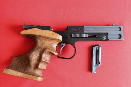Vendo pistola FAS SP 607 cal.22 LR en perfecto estado tanto estético como funcional, perfecta para tiro 01