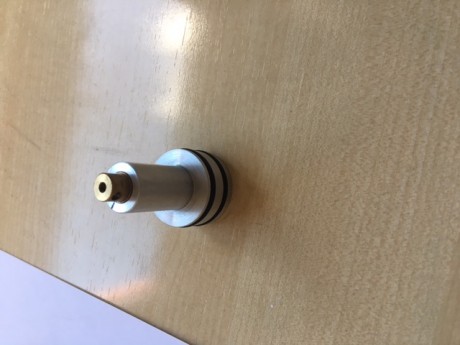 ESTACION DE CARGA CON 2 QUICKFILL HEMBRA Y 1 MACHO----- 40E
3 JUEGOS DE MONTURAS---- 20E
VISOR BSA 32X 10