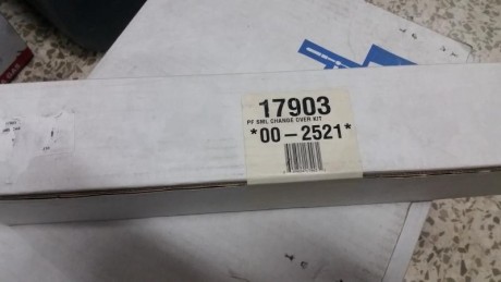 Se vende alimentador de pistones DILLON RF100 para pistones LARGE mas kit para pistones SMALL, totalmente 01