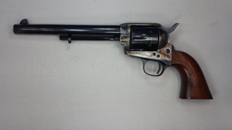 calibre 44-40 , medida 7.1/2" , esta en Zaragoza guiado en f ,,,  300 €   puesto en destino  .tf 00