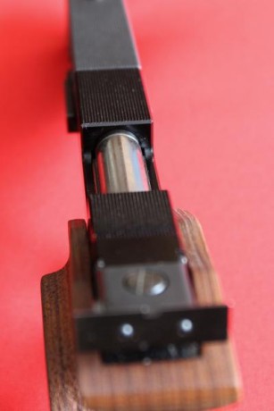 Vendo pistola FAS SP 607 cal.22 LR en perfecto estado tanto estético como funcional, perfecta para tiro 12