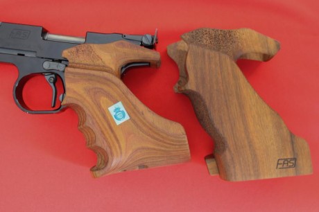 Vendo pistola FAS SP 607 cal.22 LR en perfecto estado tanto estético como funcional, perfecta para tiro 10