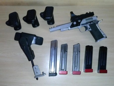 Se vende pistola Open del 38 Super, carro Caspian y cañón Nowlin, pieceria americana, mira C-more con 02