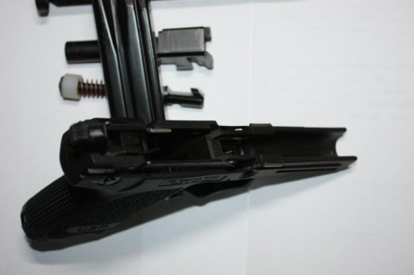 Hola a todos, pues eso, que un compañero me pide que le ponga las armas a la venta y empezamos con esta 10