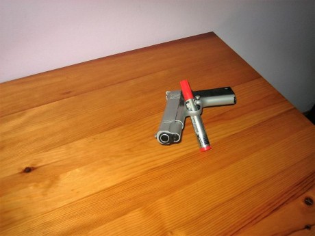 Hola. Vendo este arma con menos de 100 disparos, tiene un mes, estrenada por mi, muy buena precisión y 11