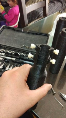 Moderador  3d  de 45 mm de diámetro ,200mm de alturay con interior de conos. Con la posibilidad de personalizar 100