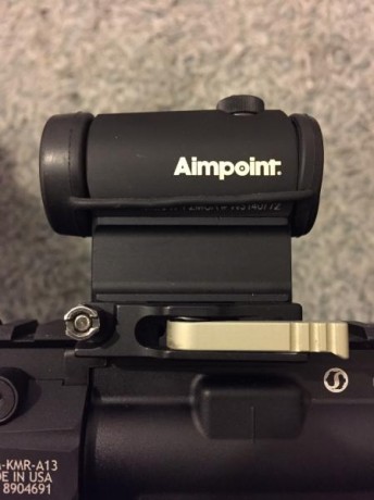 Vendo Aimpoint H1 de 2 MOA original con montura LRP Aimpoint original y espaciador Aimpoint original de 02