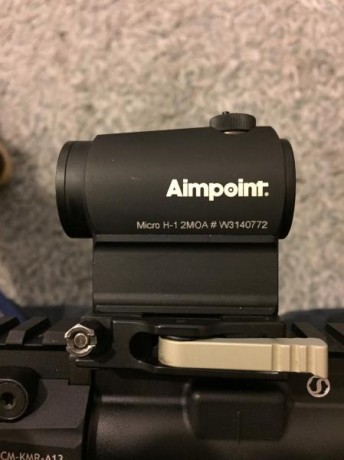 Vendo Aimpoint H1 de 2 MOA original con montura LRP Aimpoint original y espaciador Aimpoint original de 01