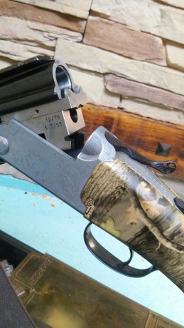 Se vende rifle combinado Billing....marca italiana Fair...cañon de rifke 6'5x55...cañin de escopeta 12/76.
Con 40