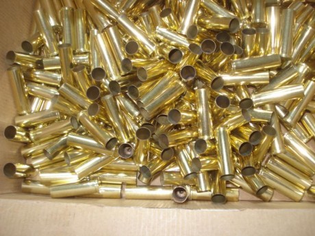 Hola,

Vendo 340 vainas del .357 magnum marca Fiocchi G.F.L. con un solo tiro, pasadas por Tumbler con 00
