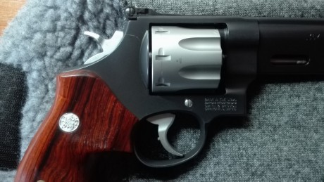 VENDO REVOLVER SMITH AND WESSON 627 V-COMP.

CARACTERISTICAS A SABER:
Modelo de revolver terminado por 21