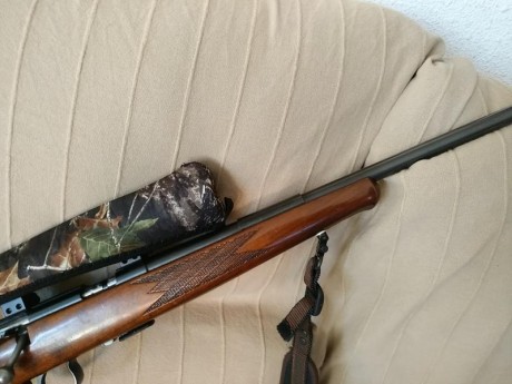 Hola a todos, 

Pues eso, busco carabina Anschütz de cerrojo calibre 22 lr.
Perfecta, tanto de pavón como 41