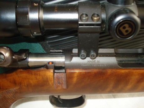 Se vende:
- Carabina CZ452 ZKM en calibre .22Magnum. Incluye:
- Visor Bushnell 3-9x40mm
- Dos Cargadores 01