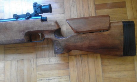 Vendo carabina Haenel, 150 Standard, calibre 22 lr, precio 600 euros mas portes.
El arma se puede ver 01