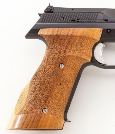 Hola a todos: Estoy buscando esta empuñadura para la pistola Sig Hämmerli P240 del .32SW. ¿Alguien puede 00