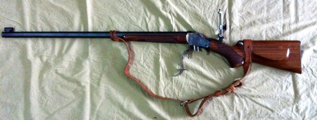 Vendo rifle  PEDERSOLI "HIGH WALL calibre 38/55 en muy buen estado, se entregan dies, vainas y muchos 02