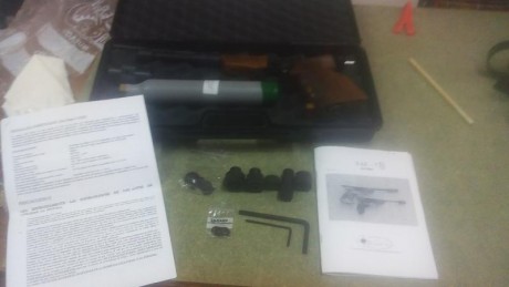 Buenas a tod@s, antes de nada presentarme, me llamo Alberto y soy de Pamplona, estoy buscando una pistola 91