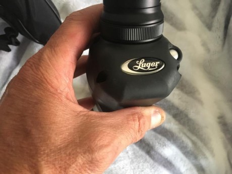 Vendo fantastico telescopio Luger XC es ideal para tiro por su tamaño y claridad

Es como este 

   https://www.culturesteel.com/es/telescopio-terrestre-luger-xc-15-45x50.html 12