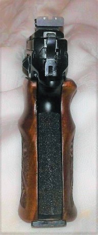   VENDIDA , SE PUEDE CERRAR ANUNCIO

gracias   

   Vendo Pistola CZ75B 75 AFINADA PARA TIRO DE PRECISIÓN. 40