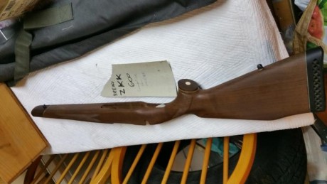Hola a todos, entro aquí por primera vez y espero aclararme.
Pongo en venta una culata de Brno ZKK 600, 00