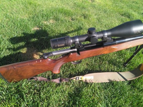 Se vende rifle de cerrojo en madera 7mm
Esta impecable y muy cuidado el arma.

Se vende SIN VISOR.
Regalo 00