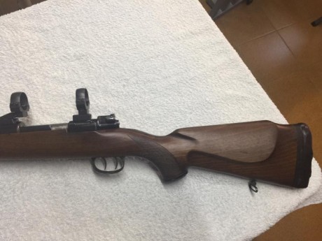 Un compañero me pide ayuda para poner este anuncio.
Vendo Fusil Mauser calibre 300 WM con monturas y anillas 02