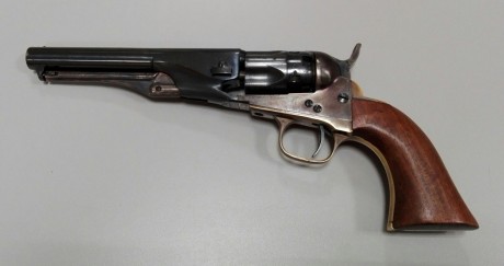 En venta revólveres (repro) Guerra Secesión americana (1861-1865). # 600€ #

Reproducciones italianas 02