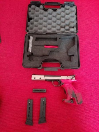Hola vendo hammerli xesse sport cal22 con dos cargadores contra peso delantero en buenas condiciones por 02