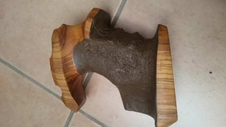 Buenas, vendo cacha mediana para pistola Match Guns MG2E, en olivo, totalmente nueva, hecha por Tamargo.
155 01