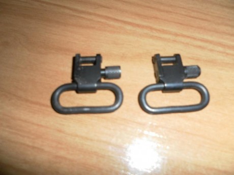 vendo anillas para rifle o escopeta de montaje rapido , tienen muy poco uso.esta en valencia, 12€ mas 01